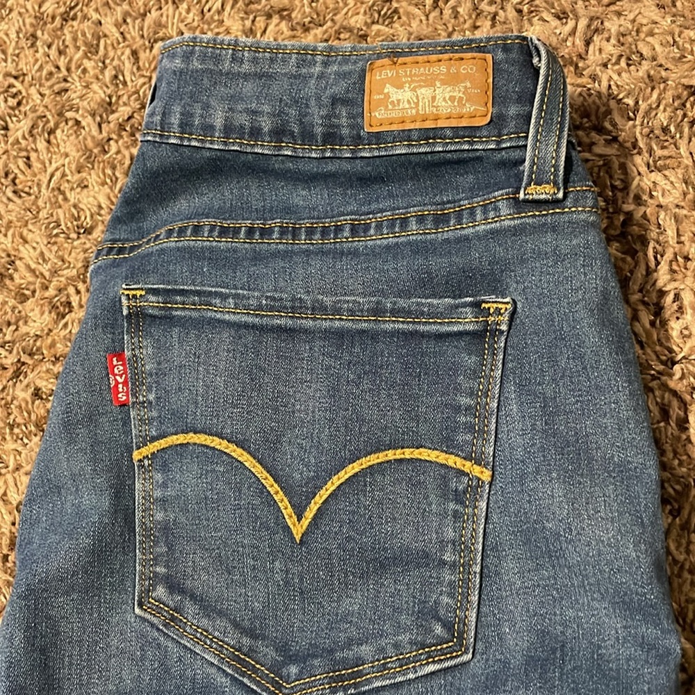 🎉HPx2🎉 Levi’s Super Skinny High-Waisted Jeans 31x30 - Picture 3 of 7